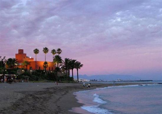 Estudio Uno Apartment Benalmadena Luaran gambar